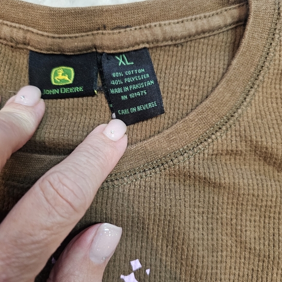 John Deere Women's XL Thermal Graphic Shirt Pink Brown Rhinestone Long Sleeve - Picture 3 of 8